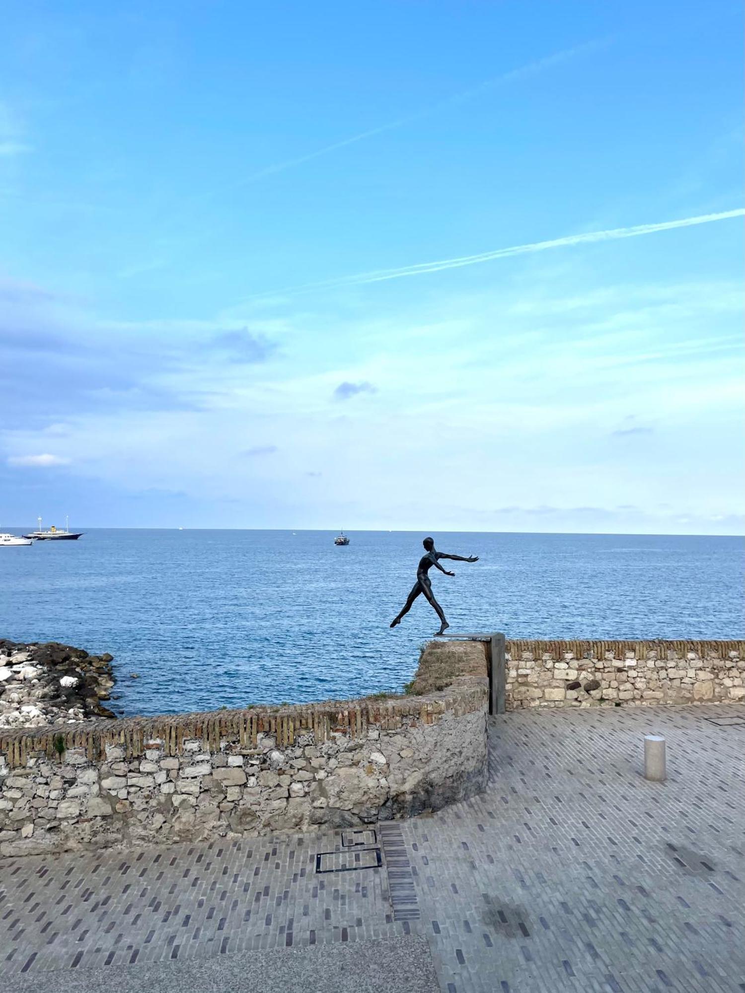 Apartment Les Remparts Location Antibes