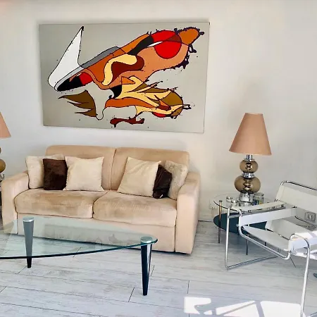 Les Remparts Antibes Location Apartment Exterior photo