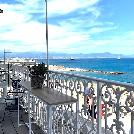 Les Remparts Antibes Location Apartment Exterior photo