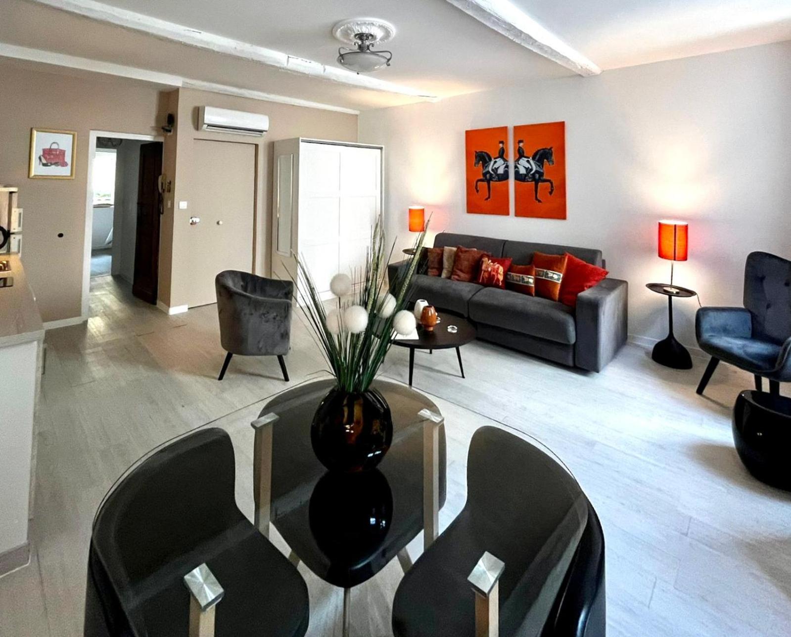 Les Remparts Location Appartement Antibes