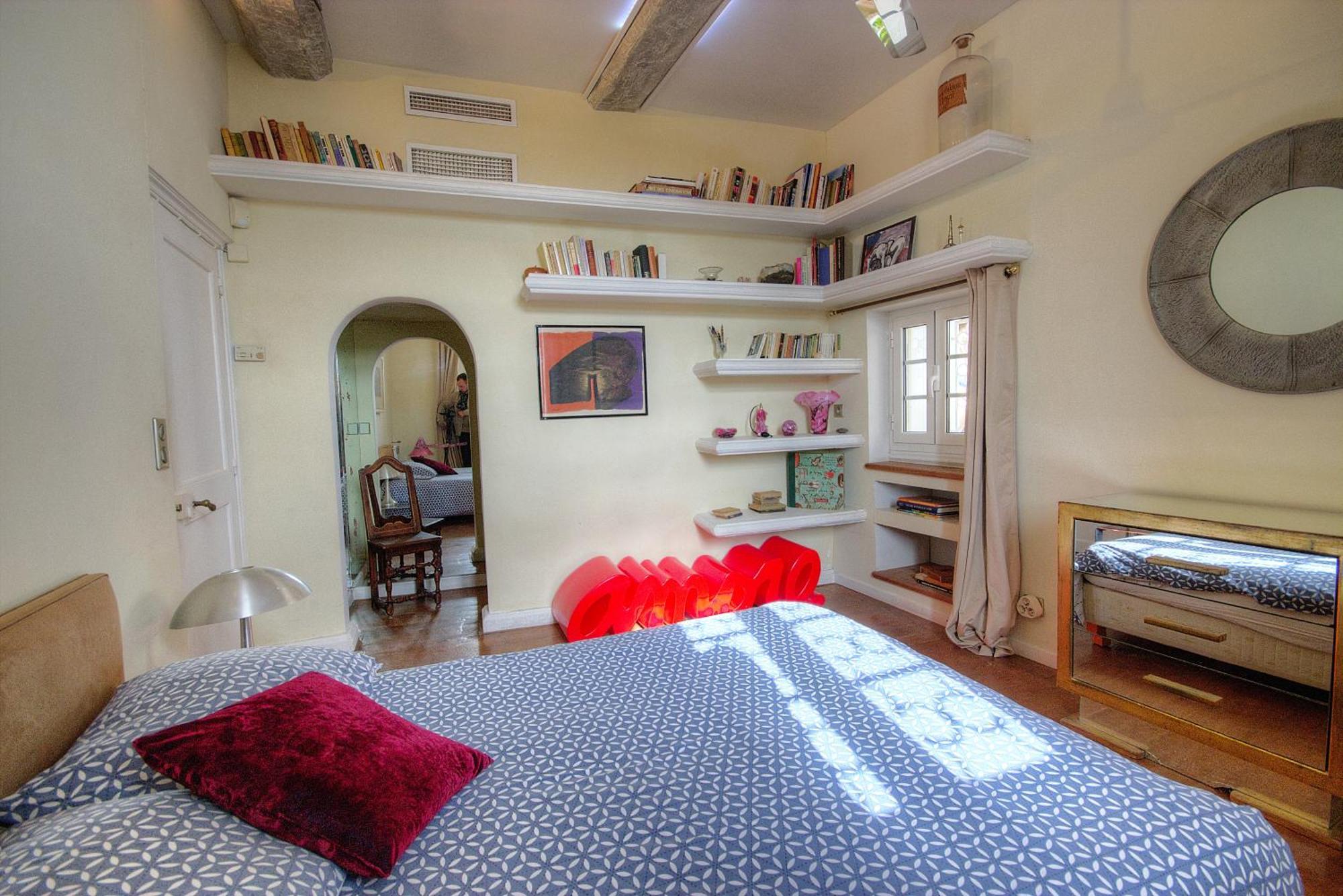 Les Remparts Location Appartement Antibes
